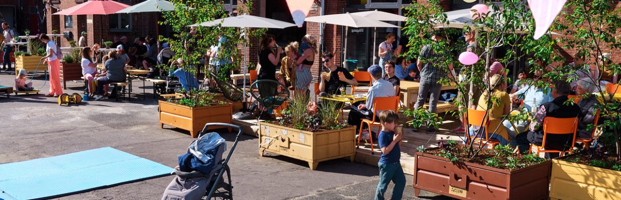 21B24EB7-431D-4825-9E0B-5B0363560A27